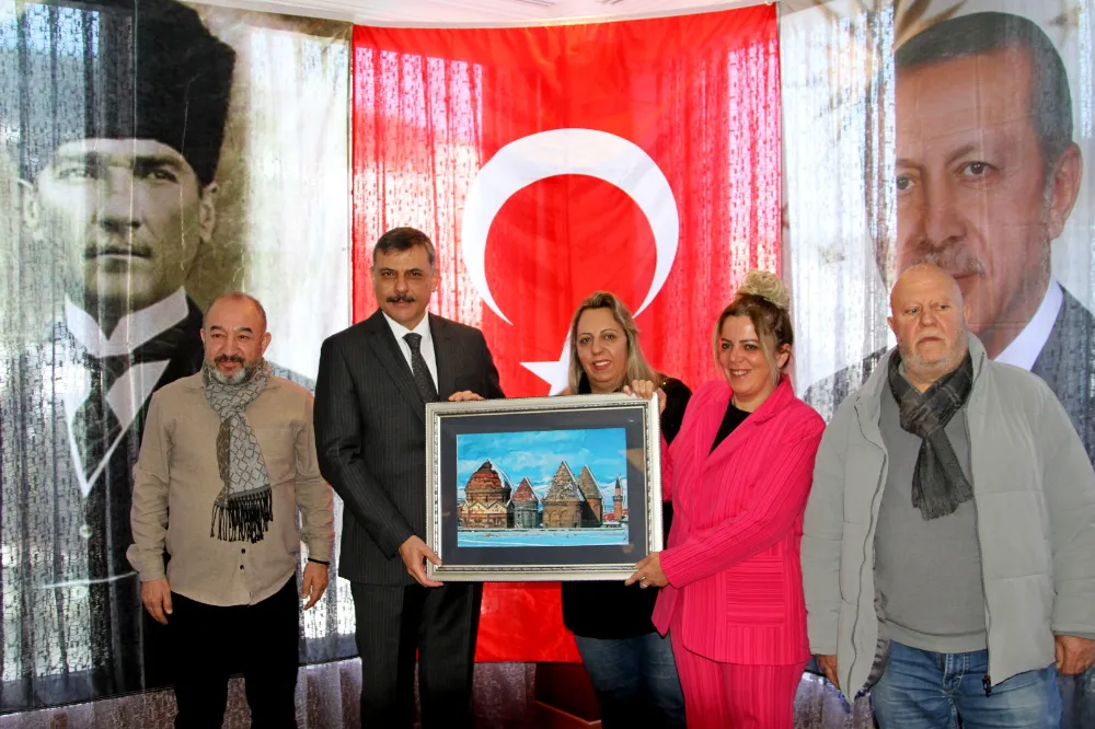 ERZURUM YENİ MEDYA DERNEĞİNDEN VALİ ÇİFTÇİ