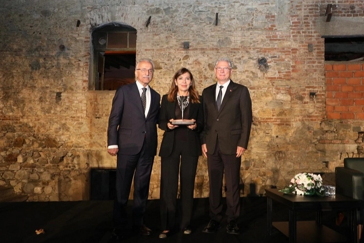 Bursa Mudanya Altan Öymen