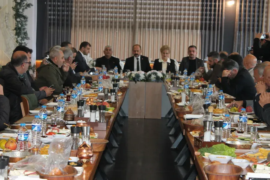 İYİ Partili Öğdük: “Bandırma Vapuru’yla Yürüyoruz, Menfaat Kayıklarıyla Değil”