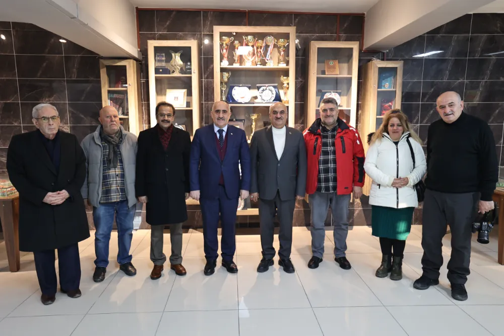 KENT KONSEYİNDEN AZİZİYE BELEDİYE BAŞKANI AKPUNAR