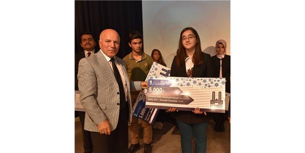 BÜYÜKŞEHİR, ERZURUM?UN GENÇ YAZARLARINI ÖDÜLLENDİRDİ