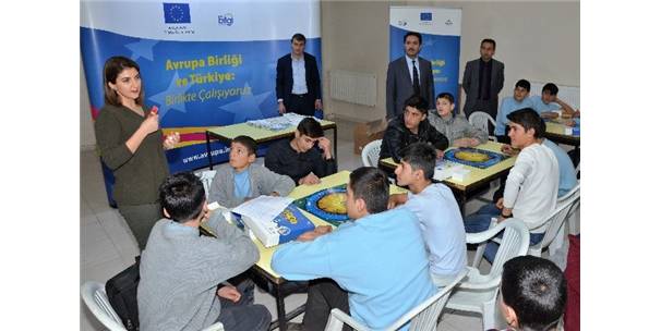 ERZURUM AB BİLGİ MERKEZİ?DEN ÖĞRENCİLERE ?EVROPA? OYUNU