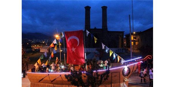 ERZURUM?DA GEMİYİ KARADAN YÜRÜTTÜLER