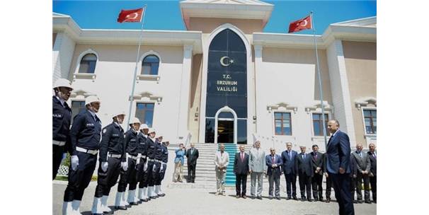 VALİ AZİZOĞLU, HALK GÜNÜ TOPLANTISI YAPACAK