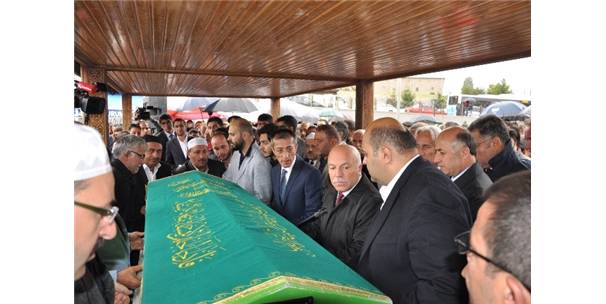 BABA ORHAN, SON YOLCULUĞUNA UĞURLANDI