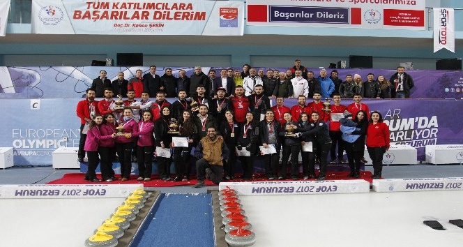 Curling şampiyonlar belli oldu